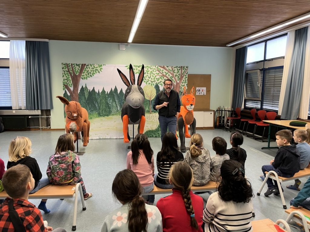 Theater 8 Lerchenäckerschule Theater 8