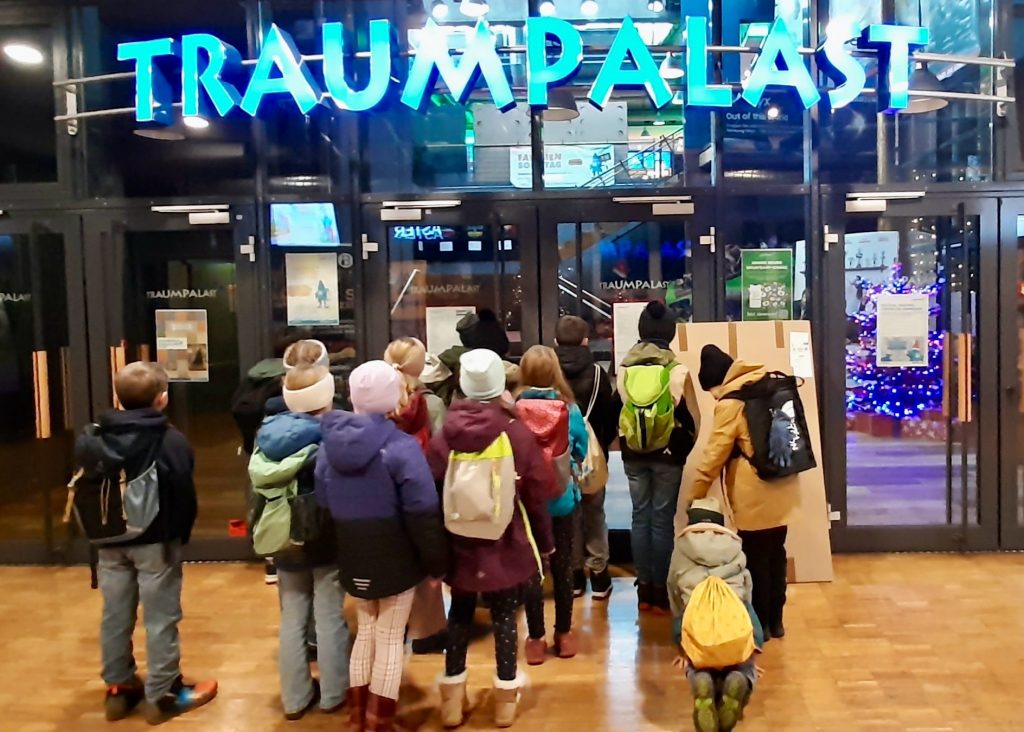 Film Ab Im Traumpalast 3 Lerchenäckerschule Film ab im Traumpalast 3